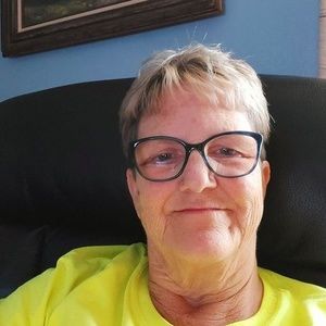 Meet your Posher, Debra